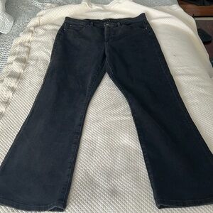 And Taylor black jeans, blue crop